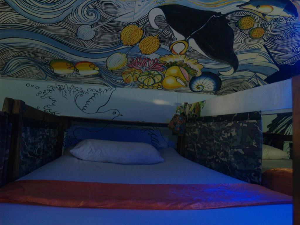 Peacock Hostel Koh Lanta Exterior photo